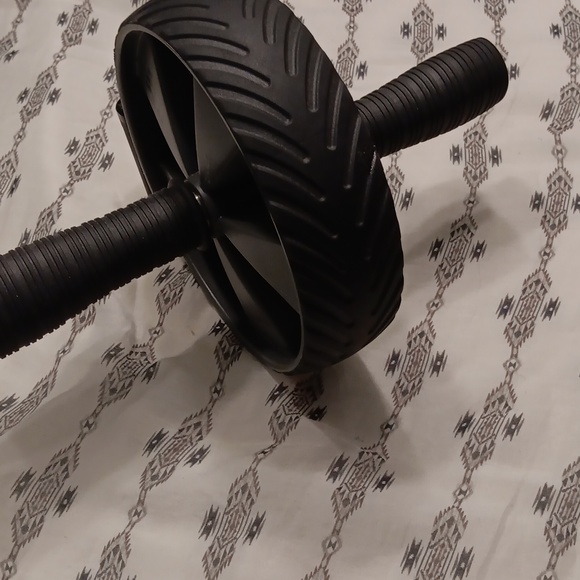 All In Motion Ab Wheel - Picture 4 of 4